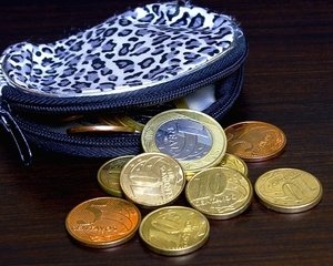 Ghid ANAF pentru medici: Ce impozit si contributii trebuie platite