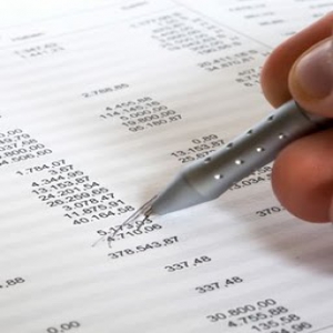 Predarea contabilitatii unei SRL: Expertul contabil este obligat sa predea baza de date si in format electronic?
