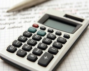 Facturi platite din contul personal al administratorului: Monografie contabila