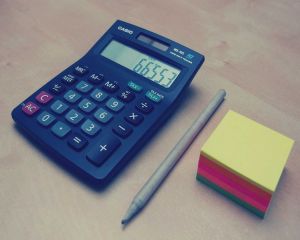 Ghid ANAF pentru medici: Ce impozit si contributii trebuie platite