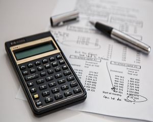 Ghid ANAF pentru medici: Ce impozit si contributii trebuie platite