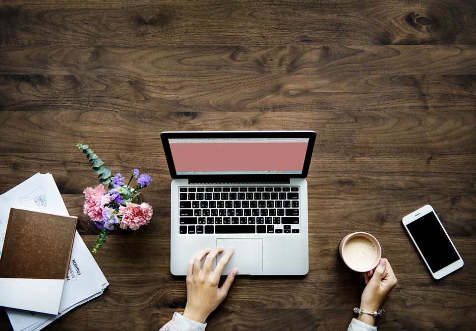 e-Factura: Intrebari-cheie din practica si solutiile recomandate de experti