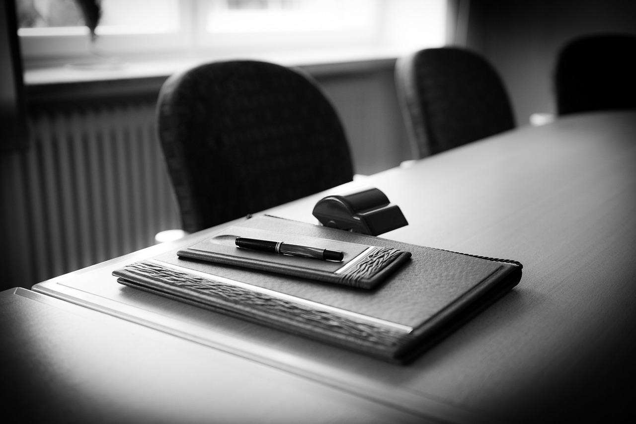 Inspectia fiscala: Atentie, inspectorii ANAF sunt obligati sa prezinte legitimatia de inspectie si ordinul de serviciu!