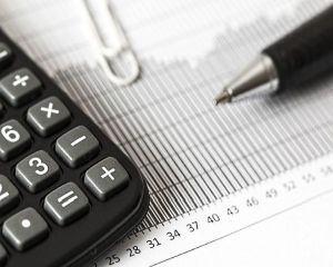 Ghid ANAF pentru medici: Ce impozit si contributii trebuie platite