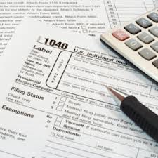 Cine poate semna situatiile financiare: Conditii legale si clarificari