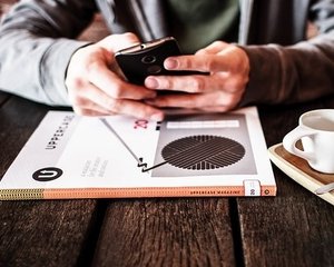 Cine poate semna situatiile financiare: Conditii legale si clarificari