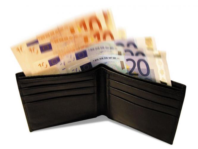Cine poate semna situatiile financiare: Conditii legale si clarificari