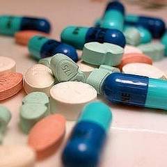 Ghid ANAF pentru medici: Ce impozit si contributii trebuie platite
