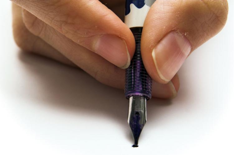 Ghid ANAF pentru medici: Ce impozit si contributii trebuie platite