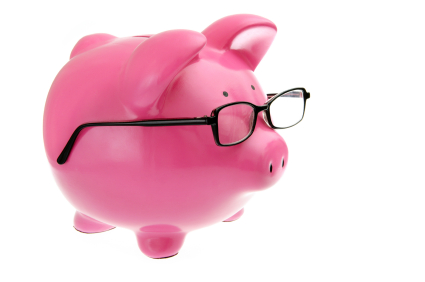 Cine poate semna situatiile financiare: Conditii legale si clarificari